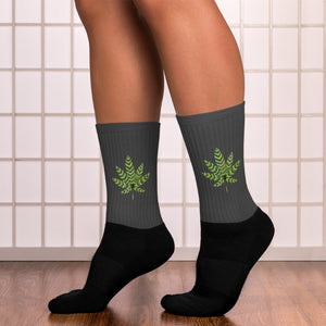 Leaf Peep Dark Socks