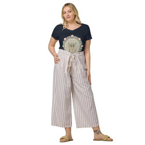 Owl Women’s fitted v-neck t-shirt