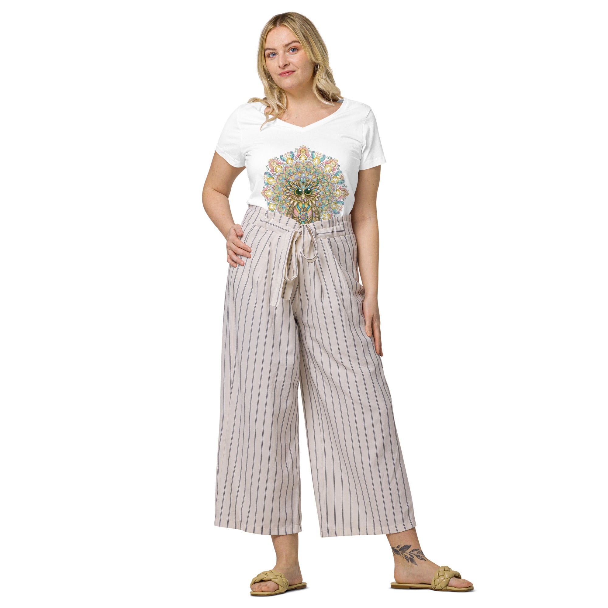 Owl Women’s fitted v-neck t-shirt
